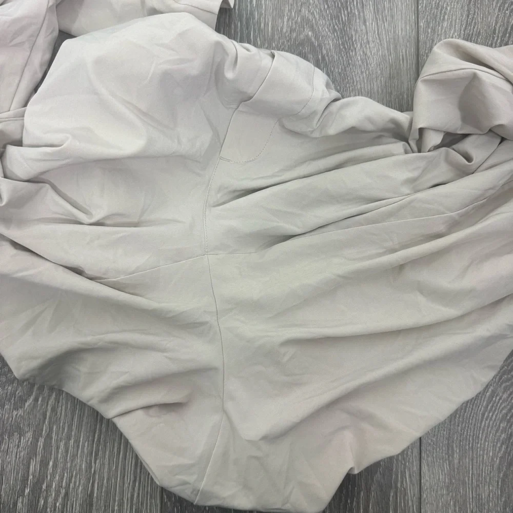 Athleta Brooklyn Ankle Pants Beige Size 4 Travel Stretch Pull On - Picture 16 of 16